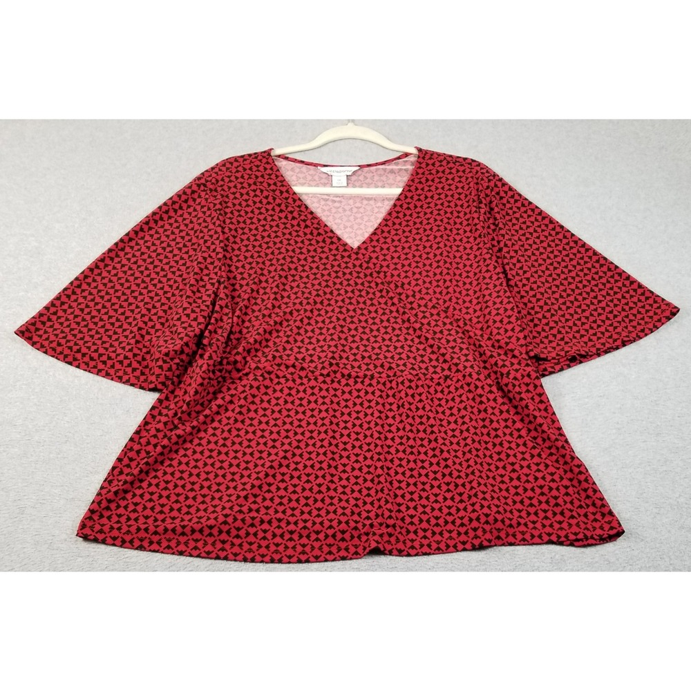 Liz Claiborne Top Womens 1X Plus Red Black Geometric V-Neck Short Sleeve Stretch